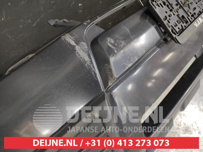 Voorbumper van een Subaru Forester (SH) 2.0D 2011