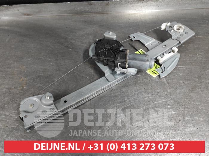 Toyota Aygo Ruitmechaniek 4Deurs links-voor O540036