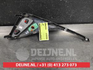 Toyota C-HR Bumper grille O540040 photo 2