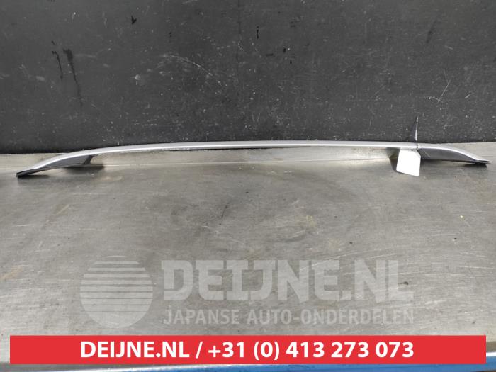Suzuki Ignis Dakrail links O540110