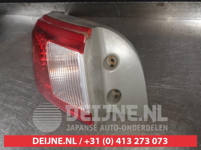 Mitsubishi Colt Rücklicht links O540164