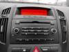 Display Interieur van een Kia Cee'd (EDB5) 1.4 CVVT 16V 2007