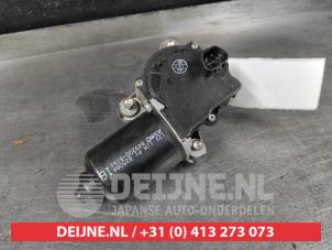 Mitsubishi Pajero Scheibenwischermotor vorne O540297 foto 2