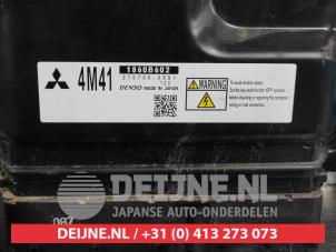 Mitsubishi Pajero Engine management computer O540298 photo 2
