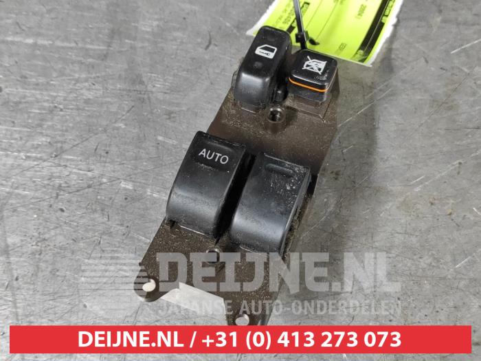 Toyota Yaris Multi-functional window switch O540310