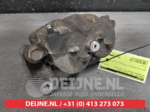 Mitsubishi Pajero Bremszange rechts vorne O540340 foto 3