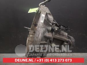 Nissan Micra Gearbox O540407 photo 2
