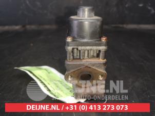 Suzuki Swift AGR Ventil O540630 foto 2