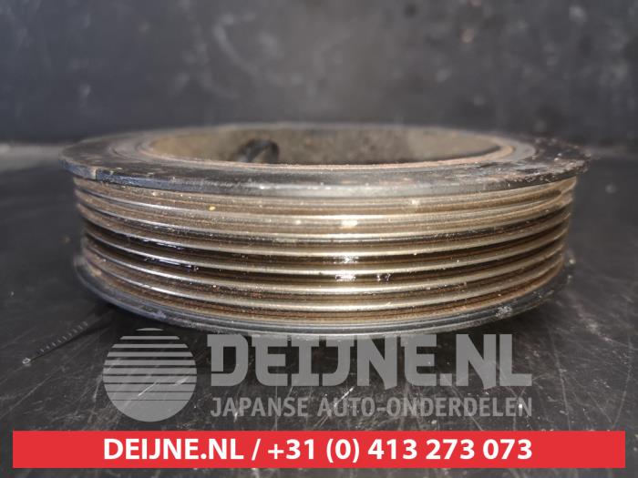Gebruikte Poelie Krukas Toyota Avensis Wagon (T25/B1E) 2.4 16V VVT-i D4 Prijs € 35,00 Margeregeling aangeboden door V.Deijne Jap.Auto-onderdelen BV