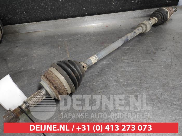 Toyota Yaris Front drive shaft, right O540920