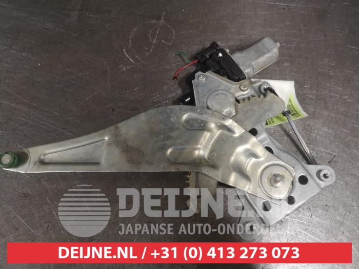 Suzuki SX-4 Rear door window mechanism 4-door, left O541068