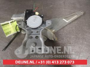 Suzuki SX-4 Ruitmechaniek 4Deurs links-achter O541068 foto 2