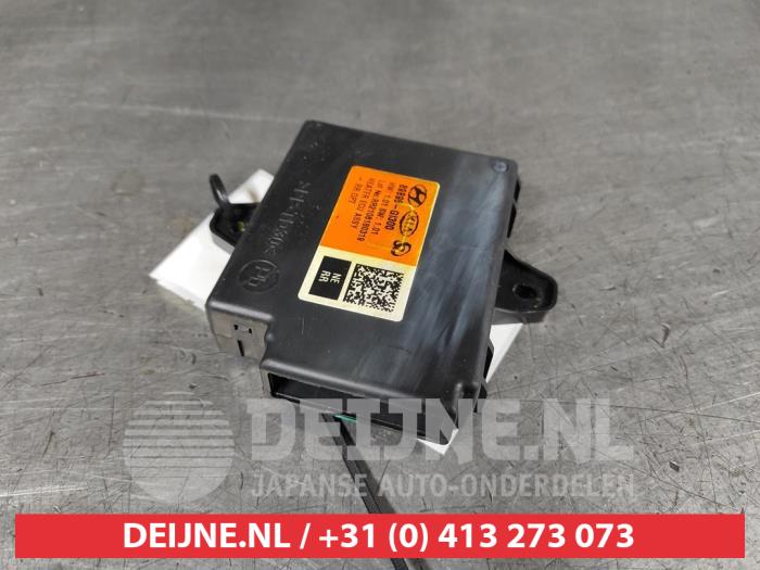 Hyundai Ioniq Seat heating module O541224