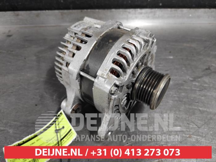 Gebruikte Alternator Mazda CX-5 I (KE,GH) 2.2 Skyactiv D 150 16V 4WD Prijs € 50,00 Margeregeling aangeboden door V.Deijne Jap.Auto-onderdelen BV