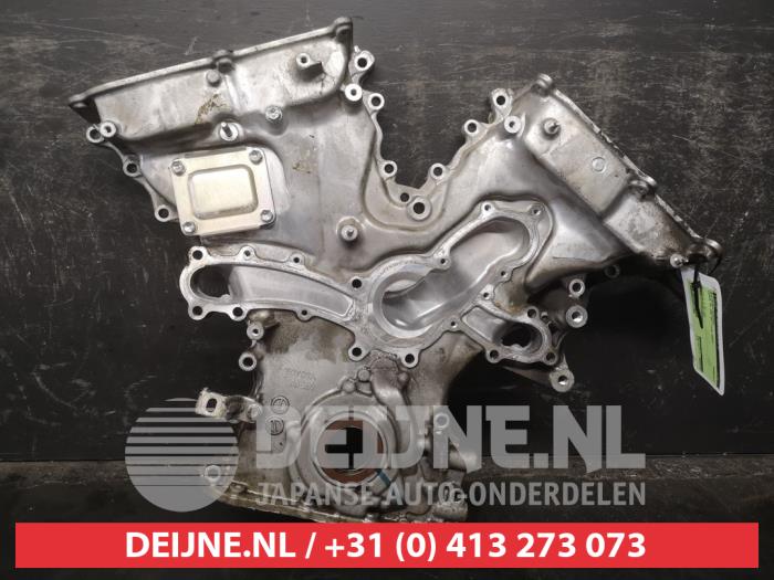 Gebruikte Distributiedeksel Lexus IS (E2) 250 2.5 V6 24V Prijs € 75,00 Margeregeling aangeboden door V.Deijne Jap.Auto-onderdelen BV