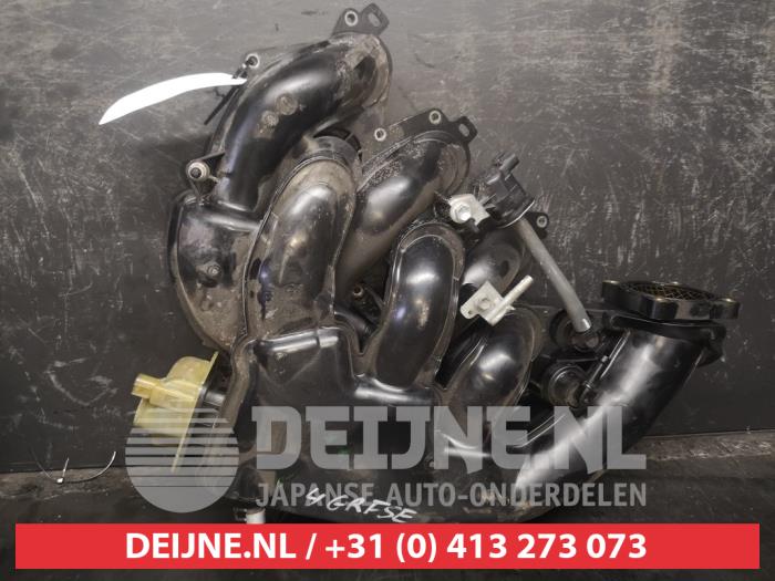 Lexus IS Ansaugbrugge O541361