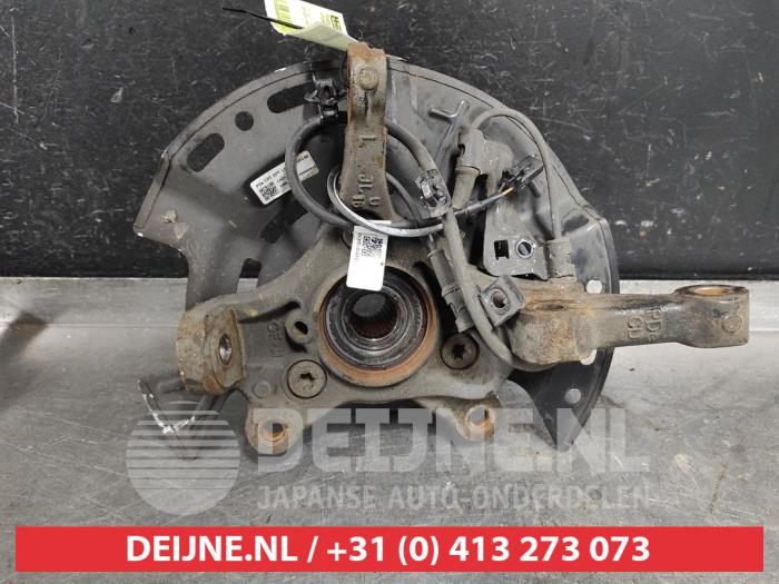 Hyundai I30 Achsschenkel links vorne O541667