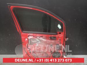 Suzuki Splash Portier 4Deurs links-voor O541794 foto 2