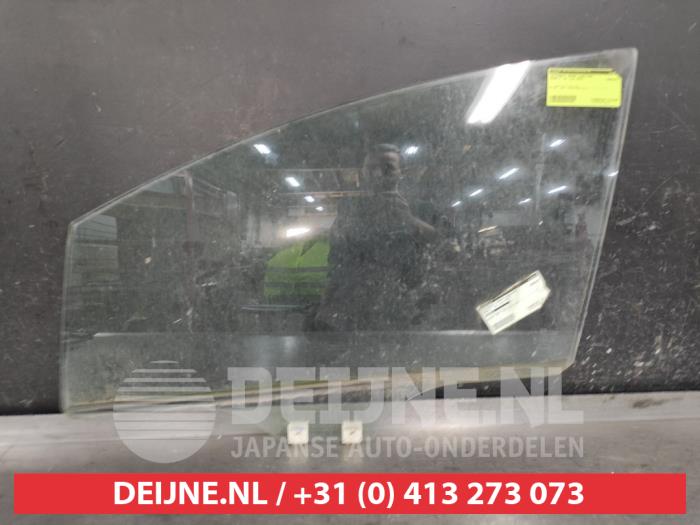 Mazda 5 Portierruit 4Deurs links-voor O541850