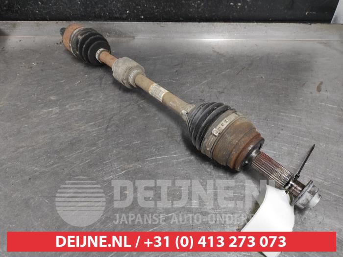 Gebruikte Steekas links-voor Hyundai i30 (PDEB5/PDEBB/PDEBD/PDEBE) 1.0 T-GDI 12V Prijs € 125,00 Margeregeling aangeboden door V.Deijne Jap.Auto-onderdelen BV