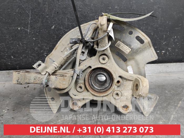 Hyundai I30 Achsschenkel rechts vorne O542232