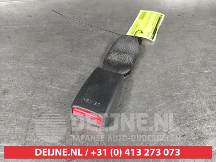 Suzuki Swift Sicherheitsgurt Schließe Mitte hinten O542355