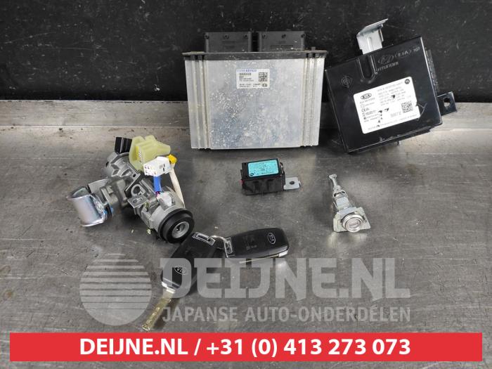 Kia Rio Steuergerät Motormanagement O542440