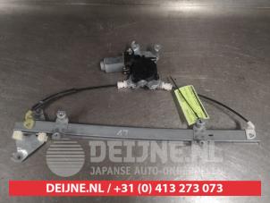 Nissan Almera Tino Window mechanism 4-door, front left O542464 photo 2