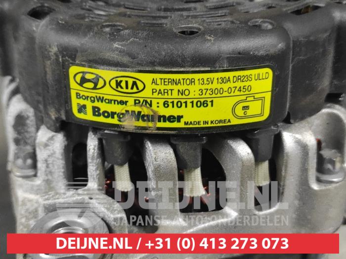 Dynamo van een Kia Rio IV (YB) 1.0i T-GDi 100 12V 2021