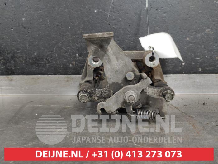 Kia Ceed Sportswagon Remklauw (Tang) links-achter O542614