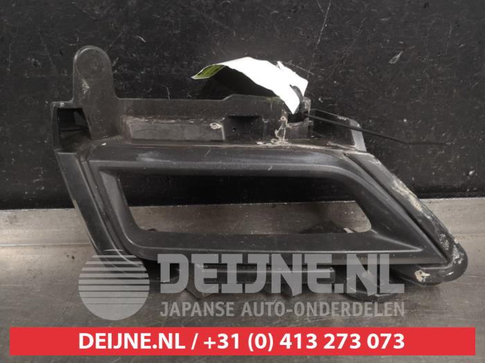 Nissan Micra Bumper grille O542921