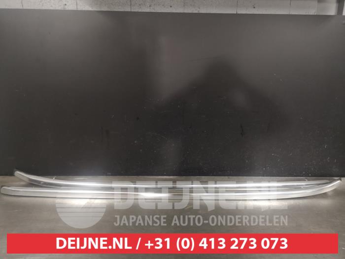 Toyota Auris Dakrail set O542930