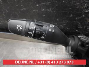 Hyundai Kona Steering column stalk O543113 photo 3
