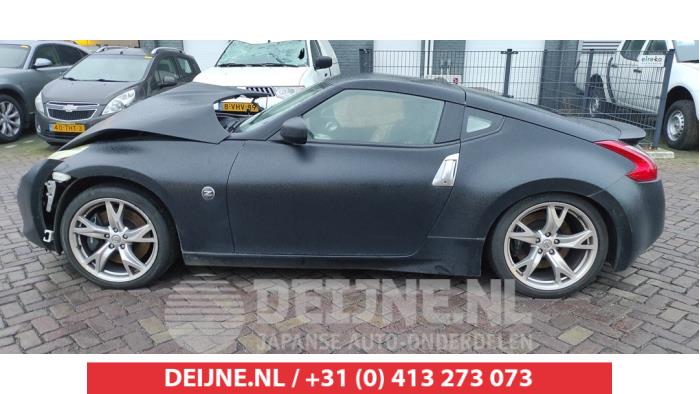 Nissan 370Z Ruit 2Deurs links-achter O543257
