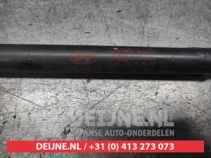 Hyundai Getz Gasdemper rechts-achter O543401 foto 2