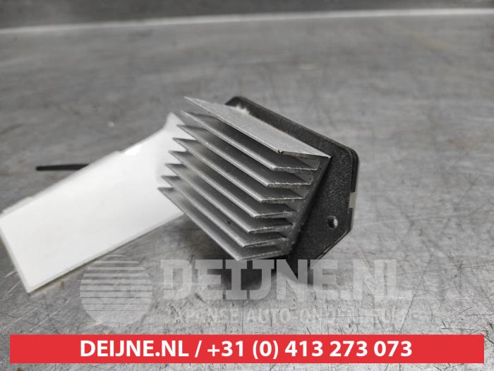 Subaru Legacy Kachel Weerstand O543620