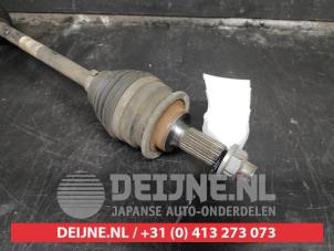 Suzuki Swift Aandrijfas links-voor O543940 foto 2