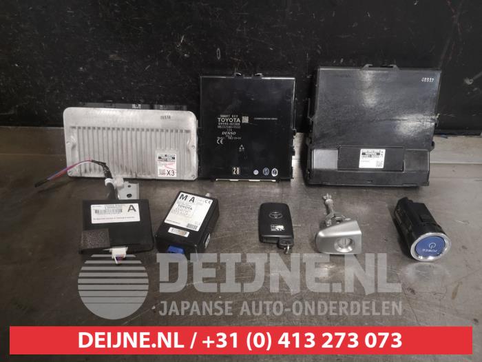 Toyota Auris Steuergerät Motormanagement O544576