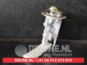 Gebruikte Tank element Pomp Toyota Yaris III (P13) 1.5 16V Dual VVT-iE Prijs € 50,00 Margeregeling aangeboden door V.Deijne Jap.Auto-onderdelen BV