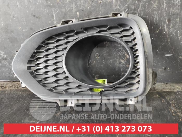 Kia Sorento Bumper Rooster O544925