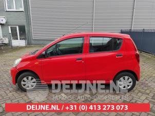 Daihatsu Cuore Scherm links-voor O545035 foto 2
