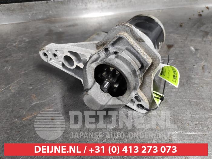 Gebruikte Startmotor Nissan Note (E11) 1.6 16V Prijs € 25,00 Margeregeling aangeboden door V.Deijne Jap.Auto-onderdelen BV