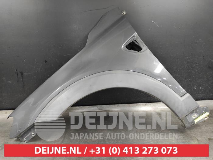 Chevrolet Captiva Front wing, left O545379