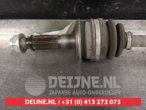Subaru Impreza Aandrijfas links-achter O545592 foto 2