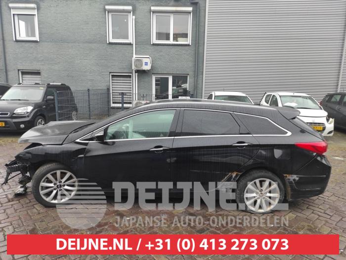 Hyundai I40 Portierruit 4Deurs links-voor O545609