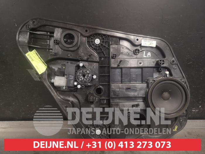 Hyundai I40 Ruitmechaniek 4Deurs links-achter O545614