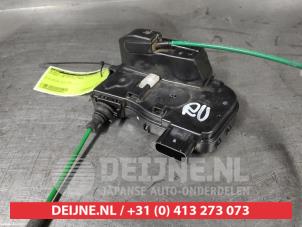 Hyundai I40 Front door lock mechanism 4-door, right O545631 photo 2
