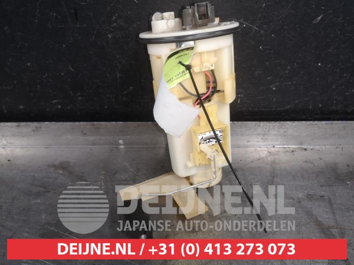 Gebruikte Tank element Pomp Toyota Yaris (P1) 1.5 T Sport 16V VVT-i Prijs € 25,00 Margeregeling aangeboden door V.Deijne Jap.Auto-onderdelen BV