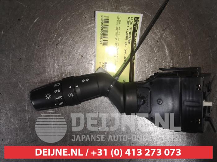 Suzuki Kizashi Light switch O545794
