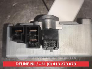Suzuki Kizashi Power steering computer O545798 photo 2